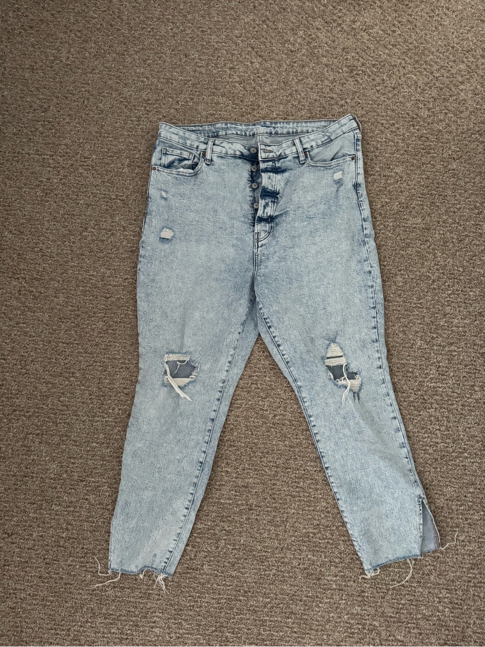 Old Navy Light Blue Distressed Women's Jeggings